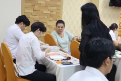 25661108-training-022