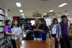 25670426-visitor-034