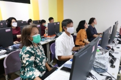 25670222-Ai-train-051