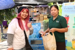 25661220-bookfair2024-033