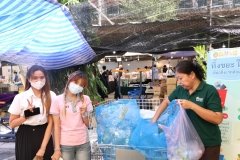 25661220-bookfair2024-040