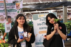 25661220-bookfair2024-047