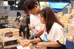 25661220-bookfair2024-050