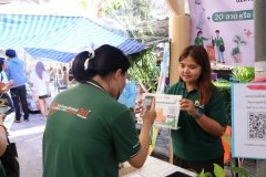 25661220-bookfair2024-059