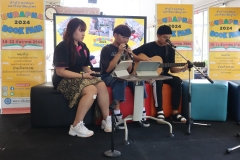 25661222-bookfair2024-010