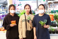 25661222-bookfair2024-074