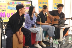 25661219-bookfair2024-051