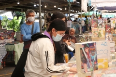 25661221-bookfair2024-041