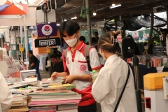 25661221-bookfair2024-069