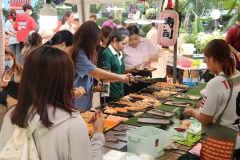 25661221-bookfair2024-111