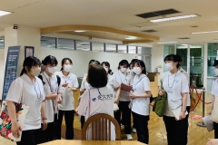 chool-of-Nursing-Saku-University-66-7