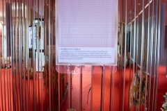 25670115-exhibition-040