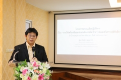 25670306-training-002