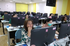 25670306-training-046