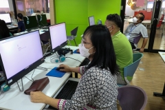 25670306-training-053