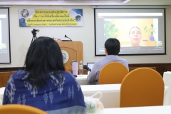 25670403-training-017