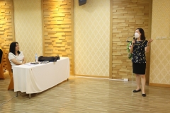 25660623-meeting-020