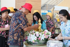 25670424-Songkran-072