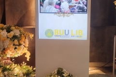 25670117-exhibition-001