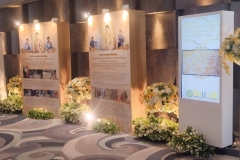 25670117-exhibition-002