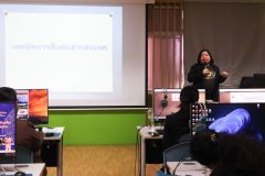 25690202-training-037