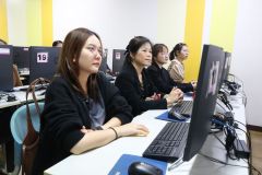 25690202-training-046