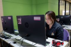 25690202-training-009