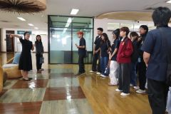 25690202-training-020