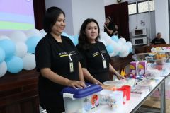 25690702-event-042