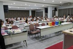 25690702-event-091