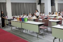 25690702-event-096