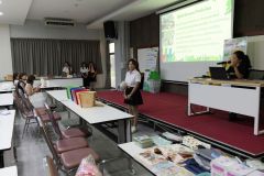 25690702-event-101