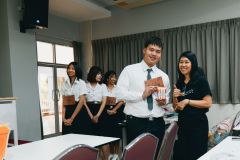 25690702-event-113