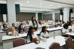 25690702-event-124