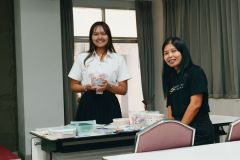 25690702-event-144