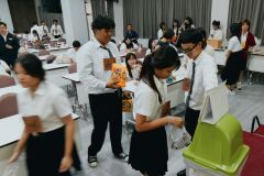 25690702-event-157