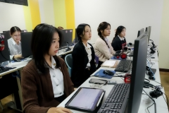 25681202-training-003