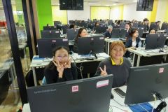 25681204-training-22