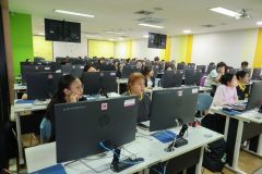 25681204-training-23