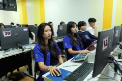 25690805-training-007