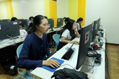 25690805-training-009