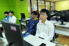 25690805-training-010