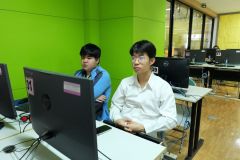 25690805-training-013