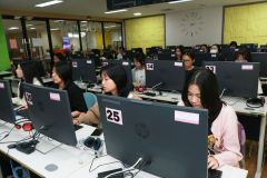 25690206-training-010