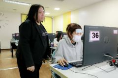 25690206-training-023