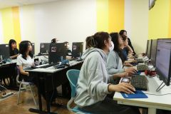 25690206-training-027