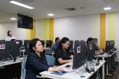 25690306-training-05