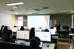 25690306-training-13