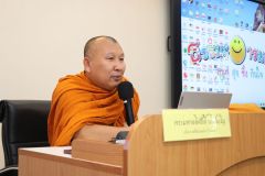 25690506-dharma-048