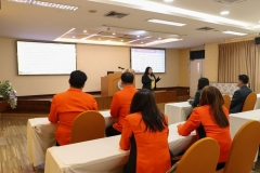 ต้อนรับและนำชมสำนักหอสมุดบุคลากรจากโรงเรียนเลยอนุกูลวิทยา